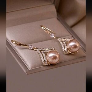 #129. Fashionable And Minimalist Champagne Pearl Earrings With High-End Sense